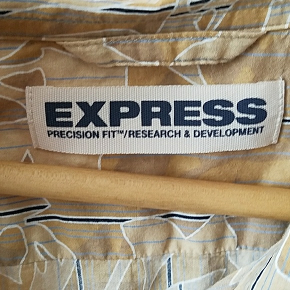 Circa 1990 Badass Express button down - Picture 2 of 7